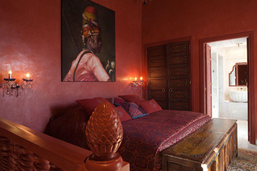 Tigmiza Boutique Hotel & Spa Ouled Jelal Екстер'єр фото A bedroom at the hotel